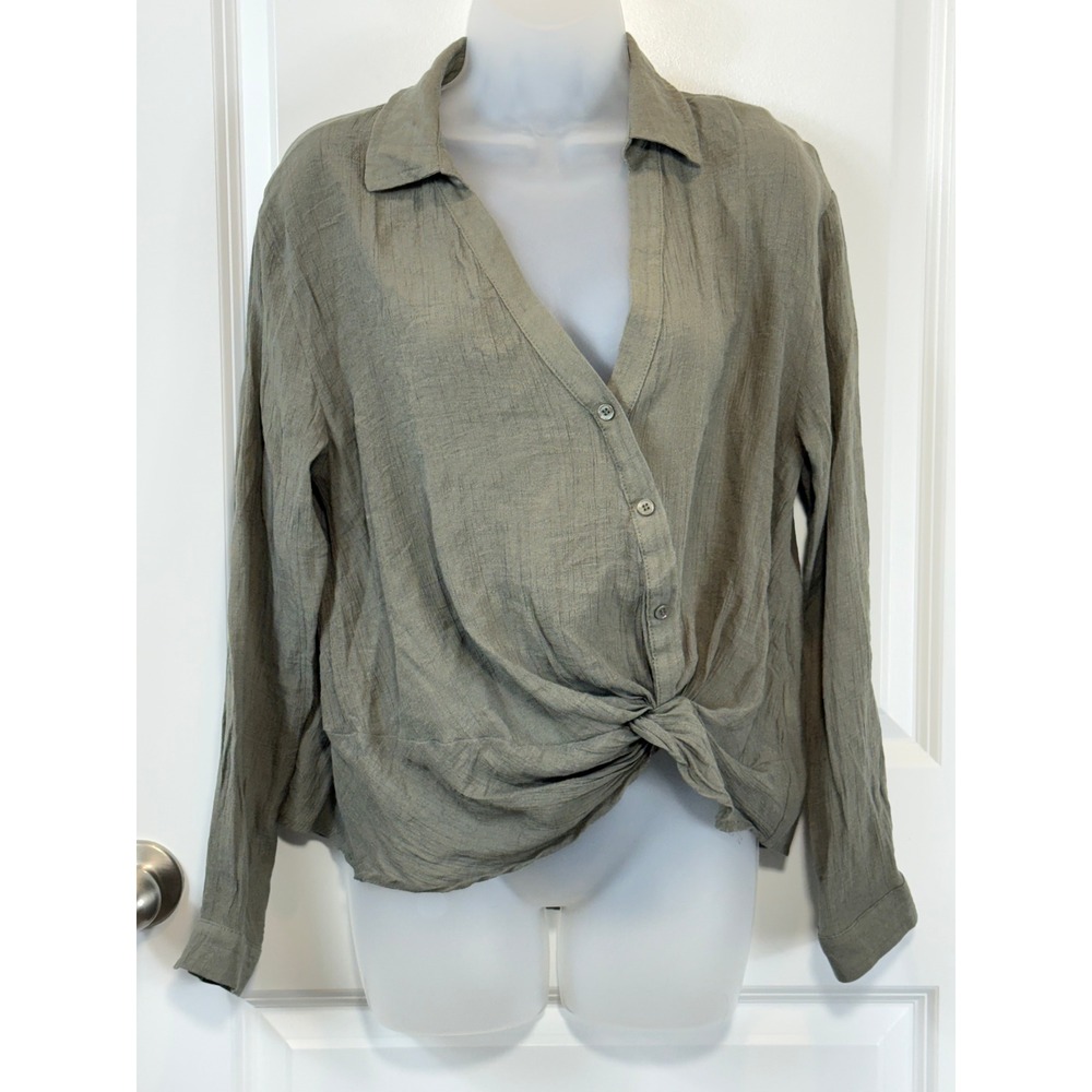 FATE Olive Green Twist Button Down Shirt Women's S Long Sleeve Crop Texture